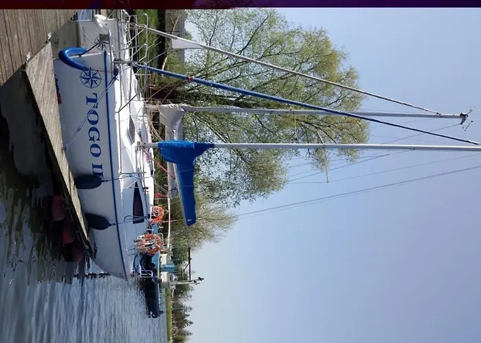 Czarter Zalew Wislany Keja 船屋